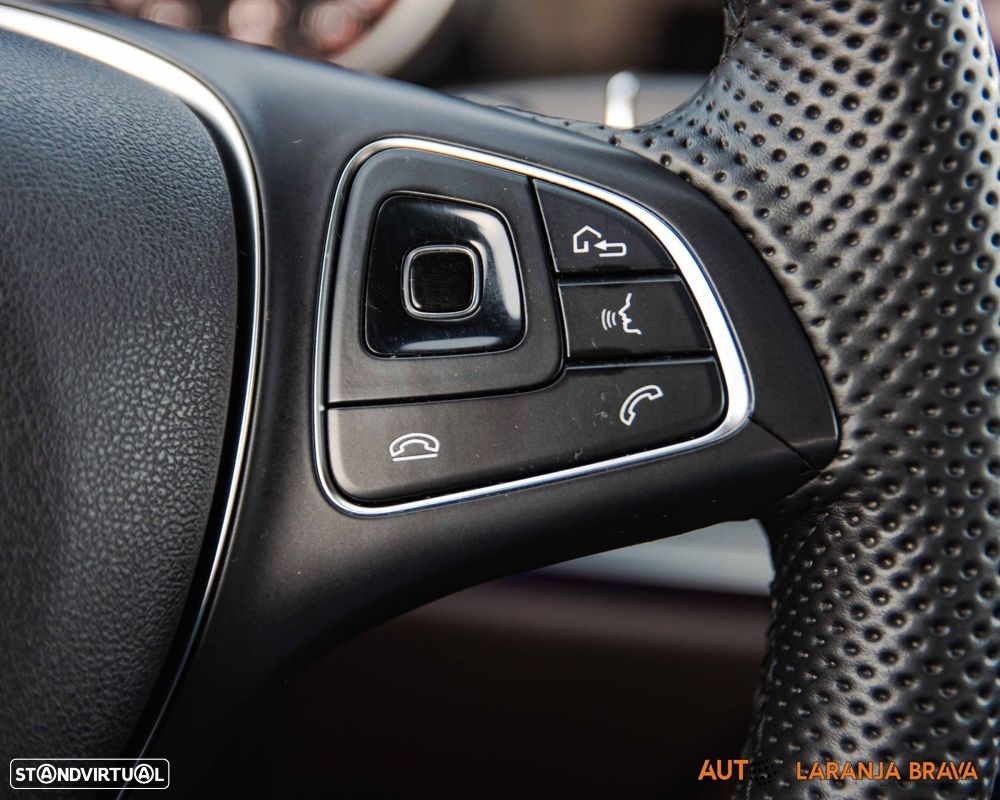 Mercedes-Benz E 220 d Exclusive - 28