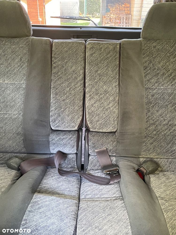 Toyota Land Cruiser FZJ80 - 21