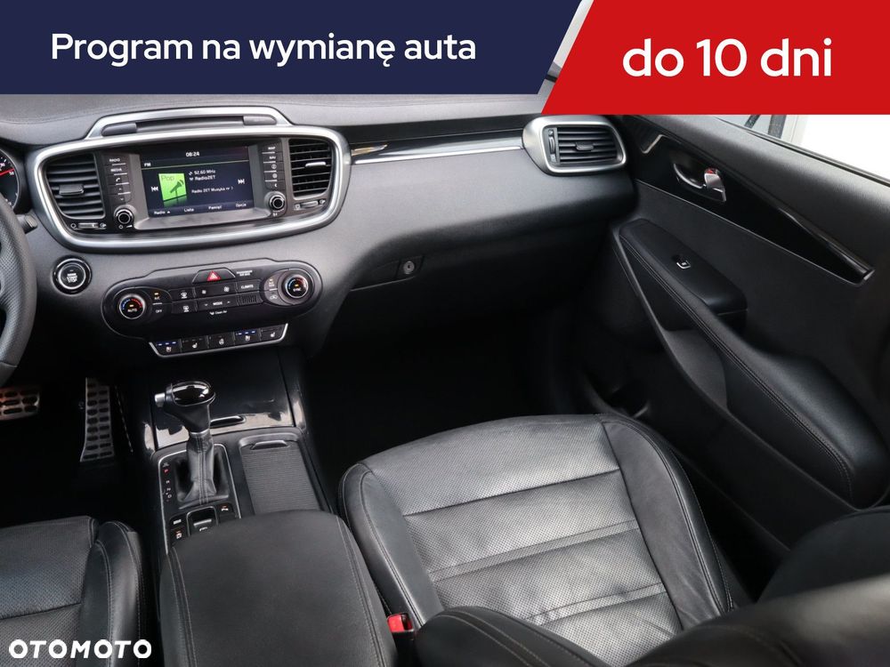 Kia Sorento - 10