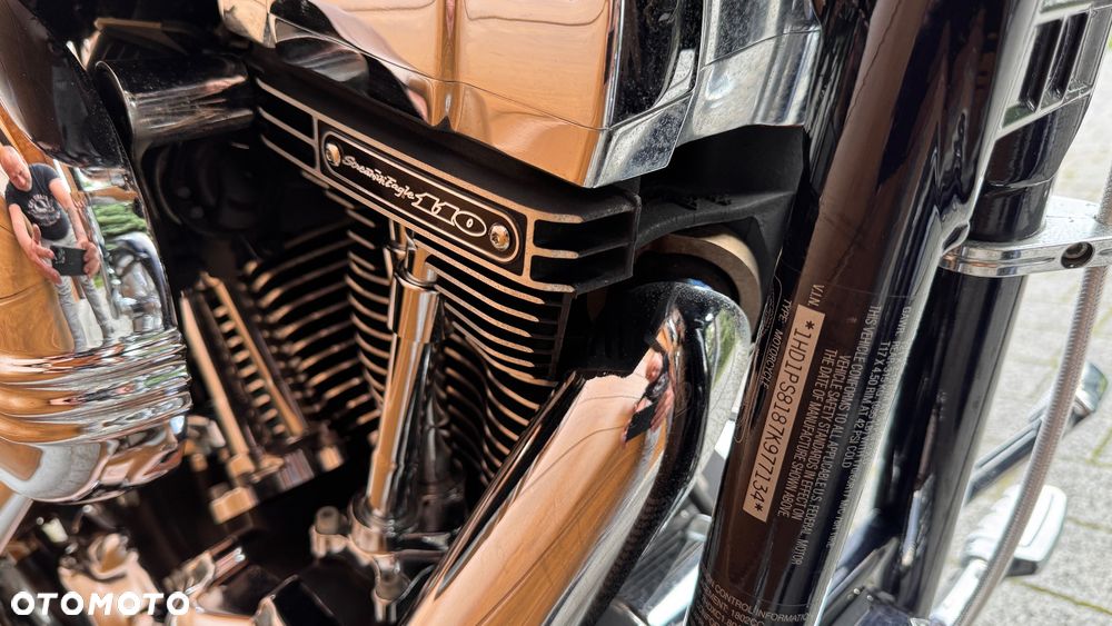 Harley-Davidson Dyna - 7