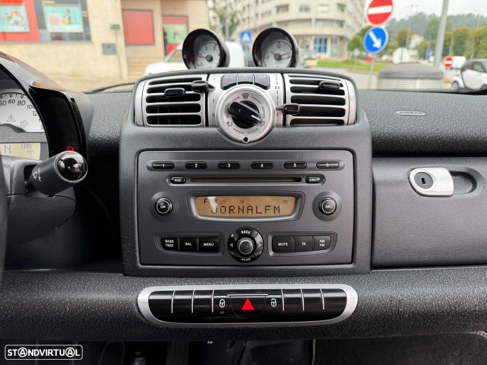 Smart ForTwo Coupé 0.8 cdi Passion 54 - 17