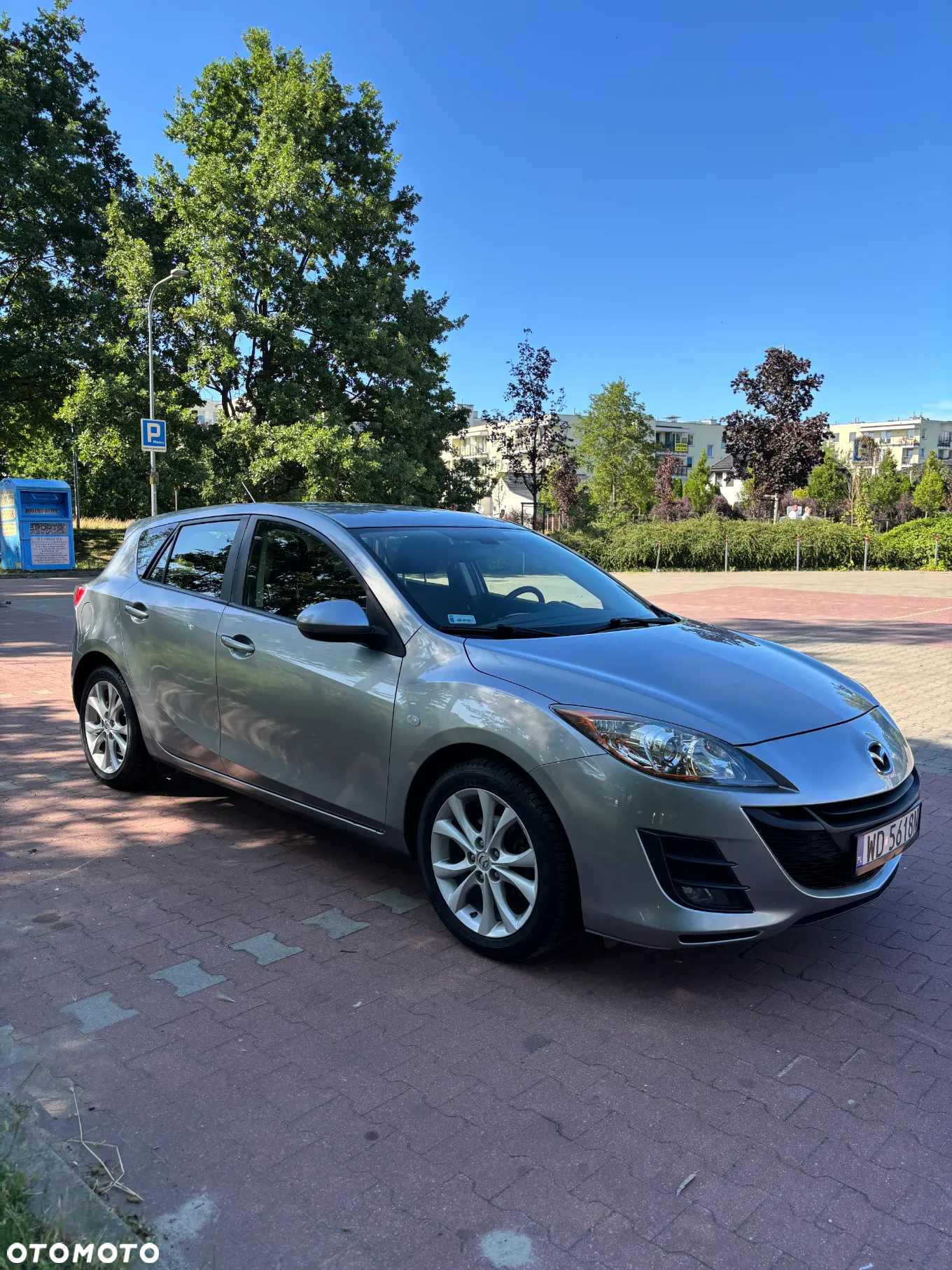 Mazda 3 1.6 Exclusive + - 3