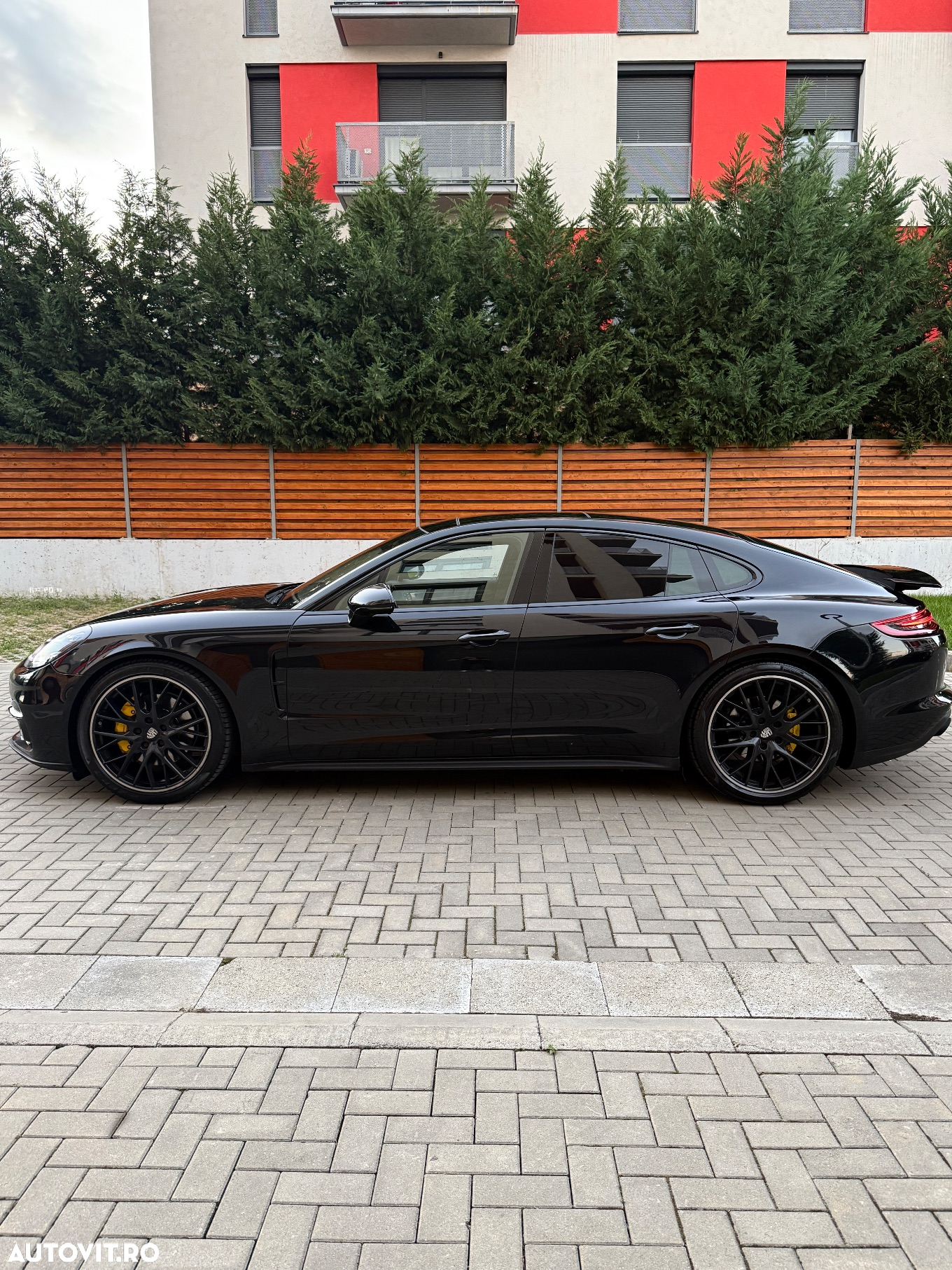 Porsche Panamera 4S - 6