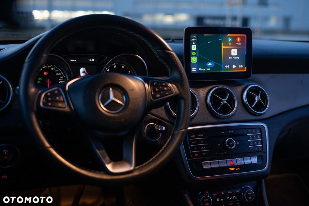 Mercedes-Benz CLA 250 7G-DCT UrbanStyle Edition - 9