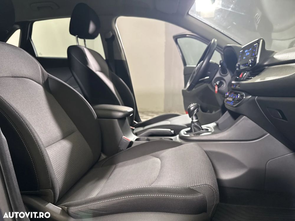 Hyundai i30 - 12