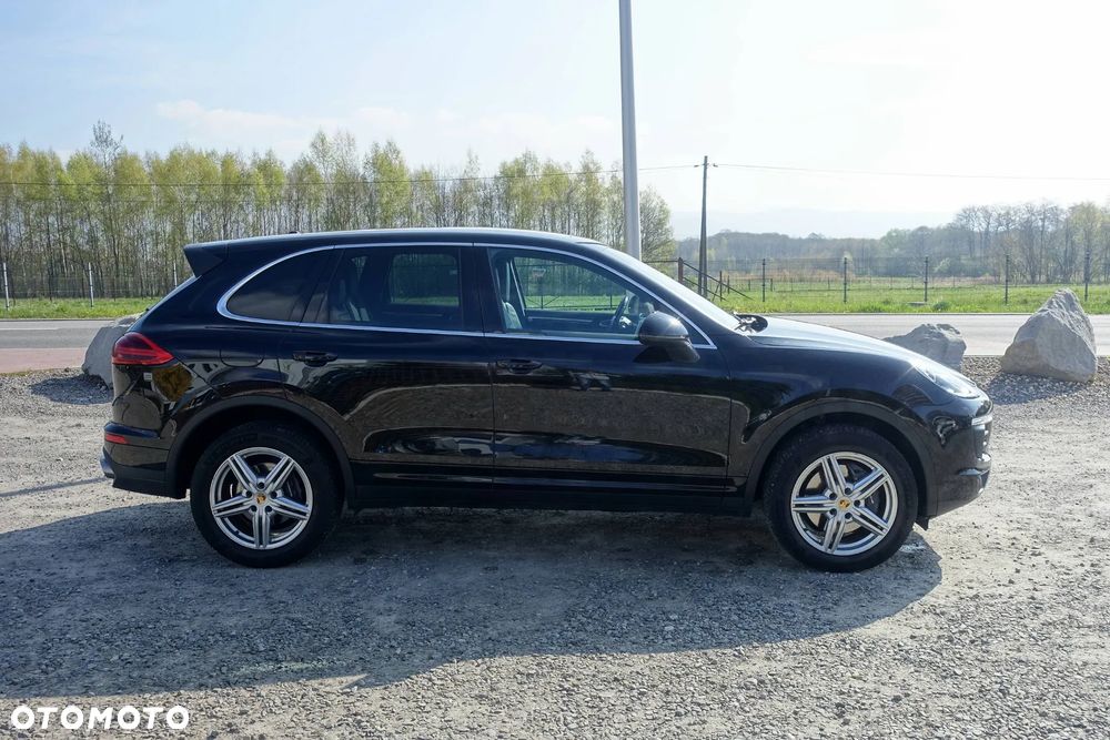 Porsche Cayenne Platinum Edition - 4