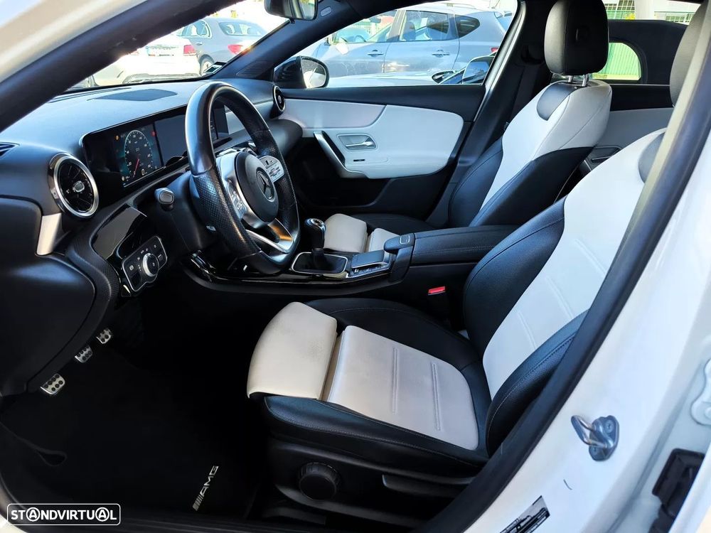 Mercedes-Benz A 180 Limousine d AMG Line - 19