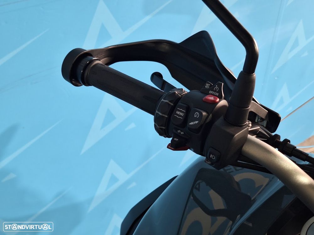 BMW F 900 GS Adventure - 8