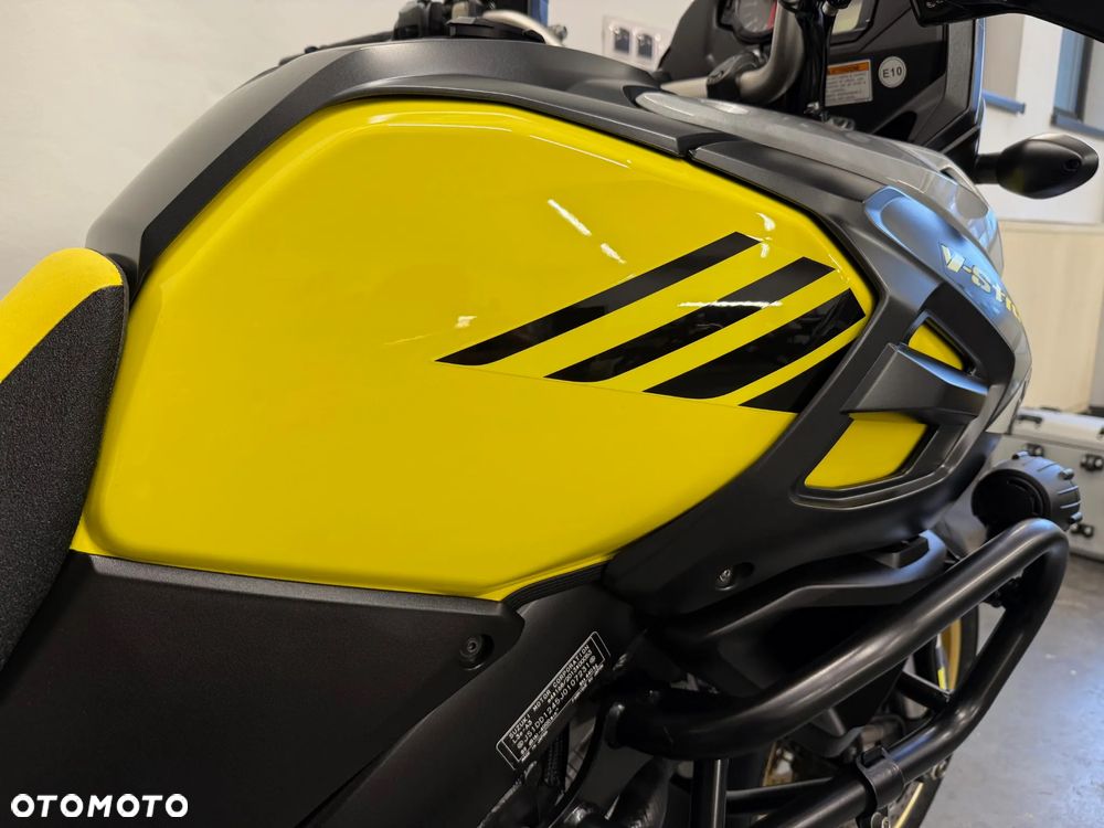 Suzuki V-STROM - 24
