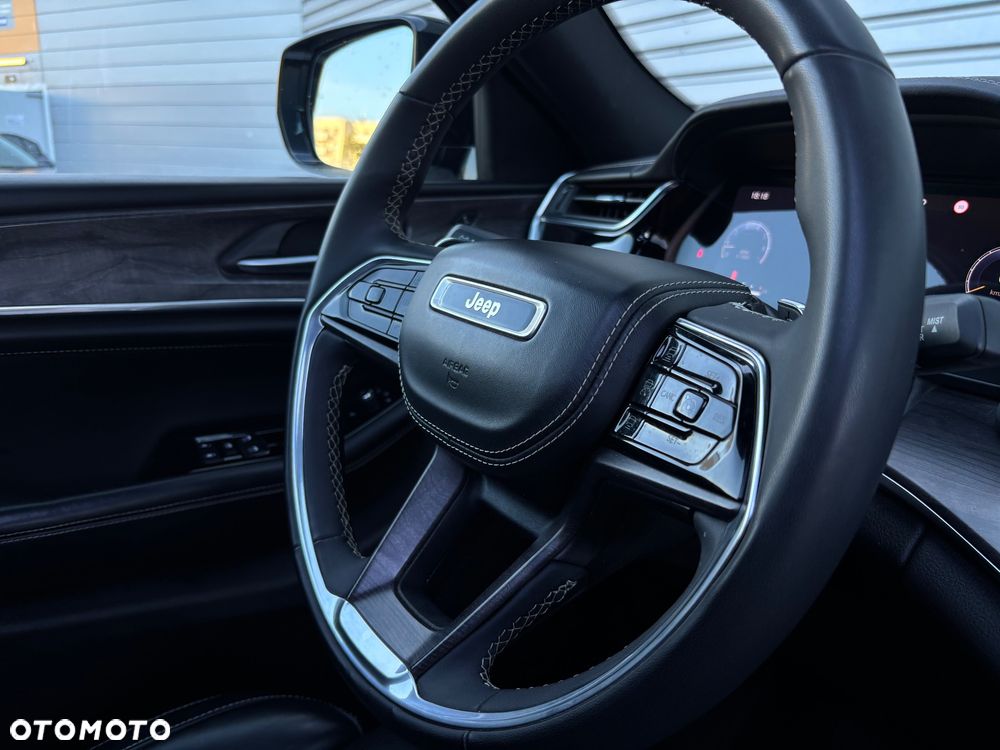 Jeep Grand Cherokee 3.6 V6 Overland - 28