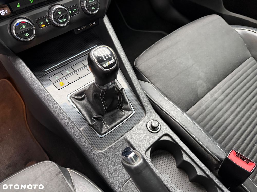 Skoda Octavia 2.0 TDI (Green tec) RS - 27