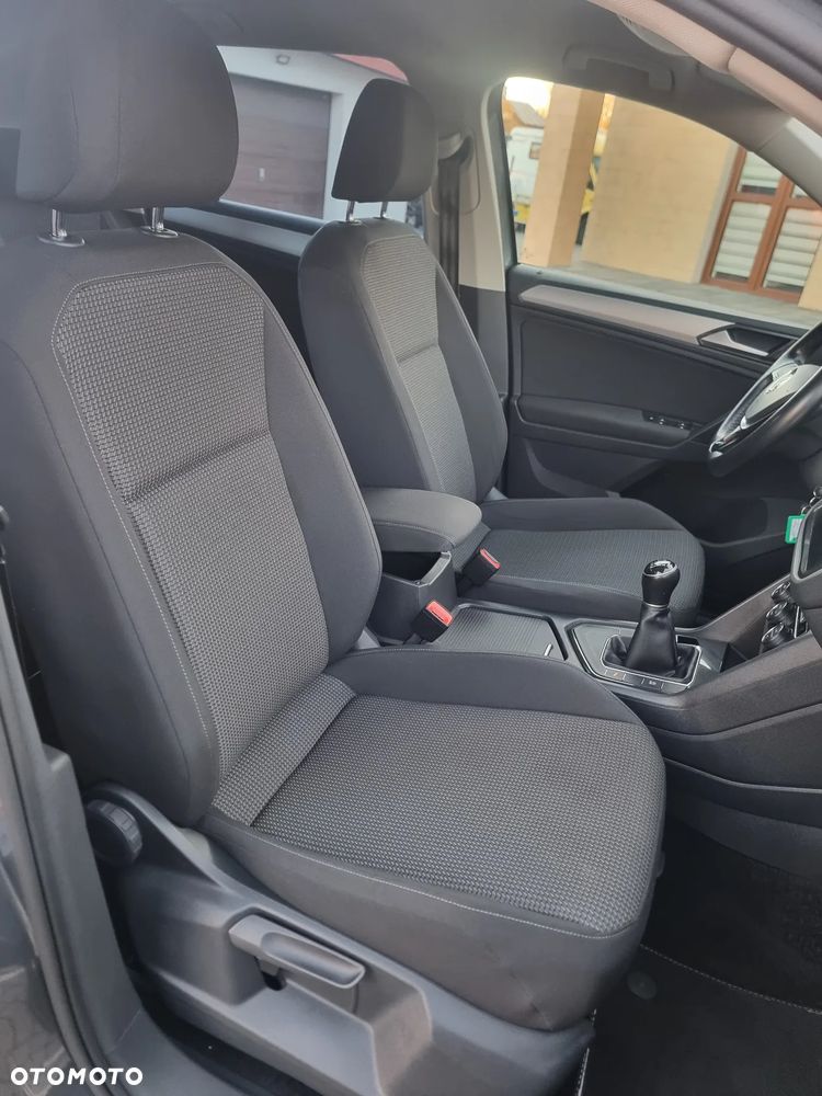 Volkswagen Tiguan 1.4 TSI BMT City - 23