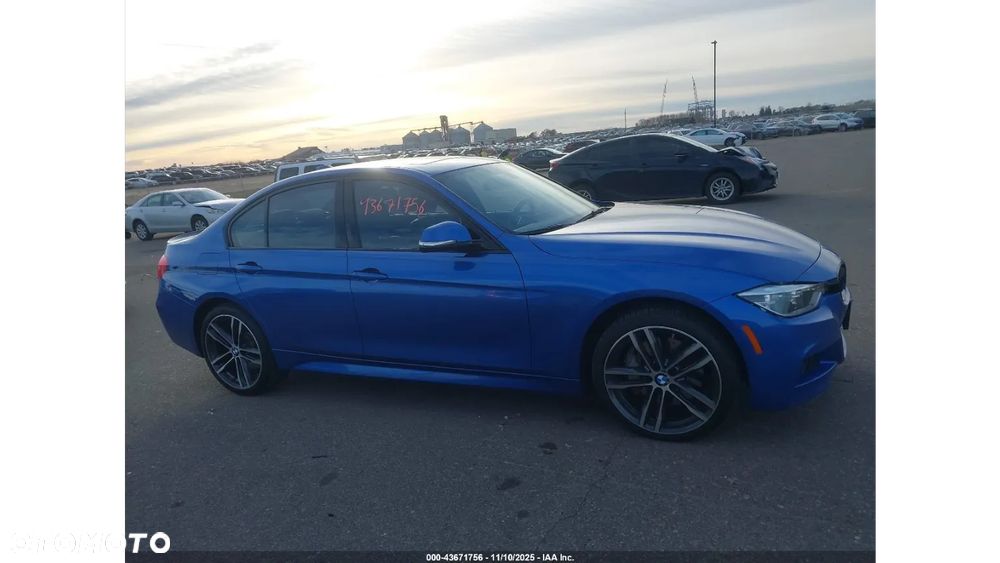 BMW Seria 3 340i xDrive M Sport - 4