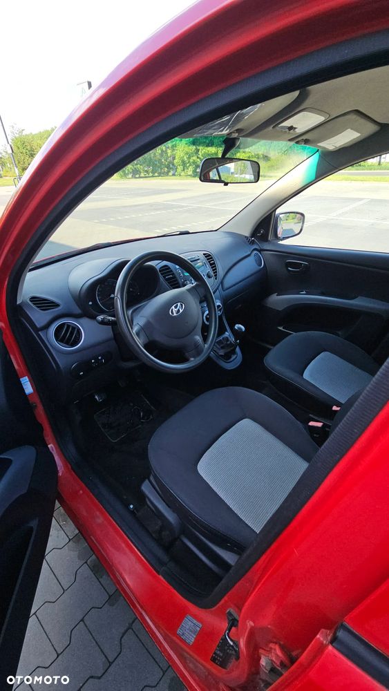 Hyundai i10 - 15