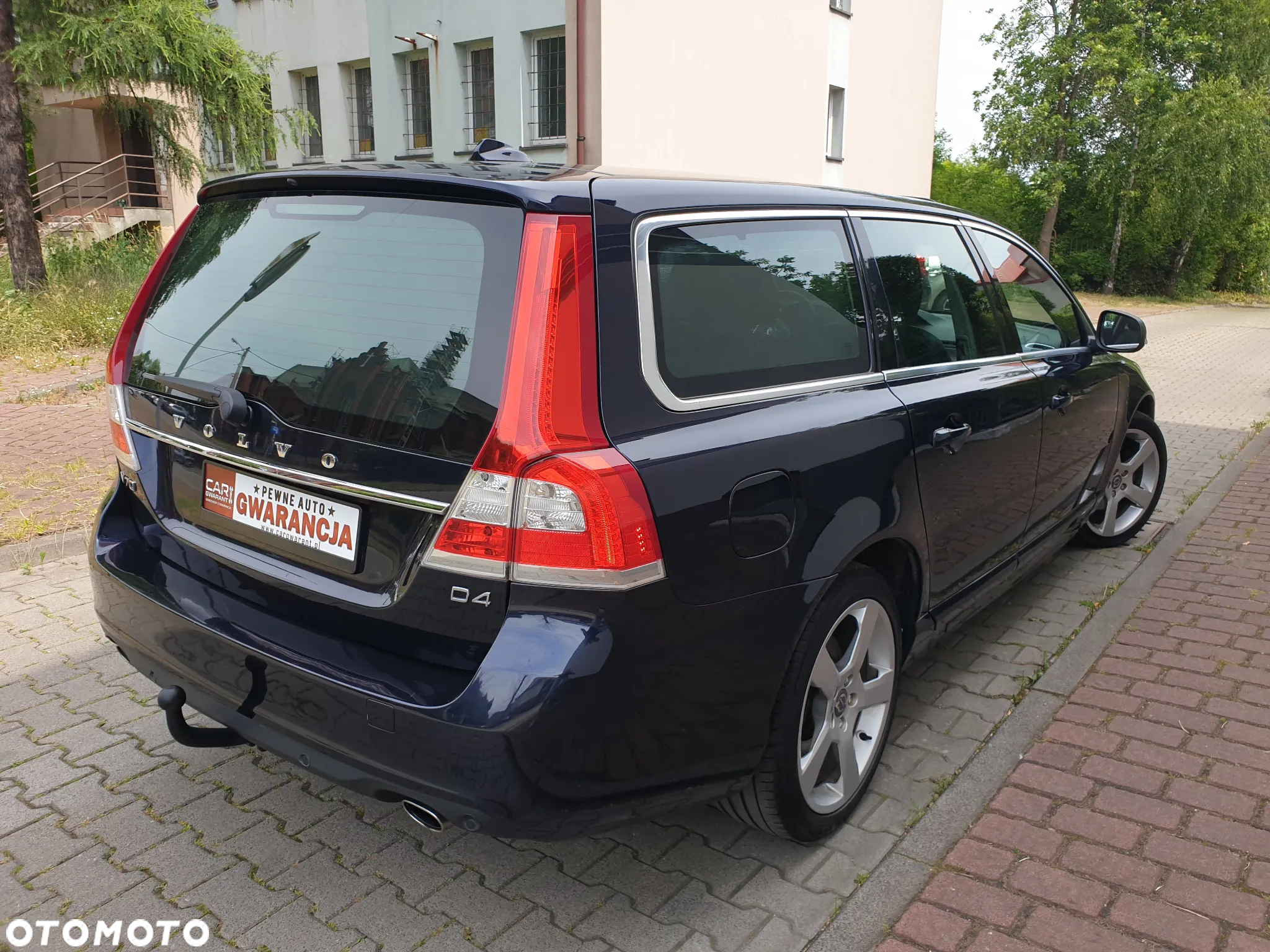Volvo V70 D4 Summum - 16