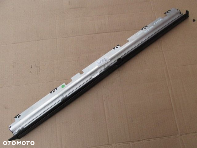 Audi A8 D3 lift long Roleta drzwi prawy tył 4E4861333G - 4