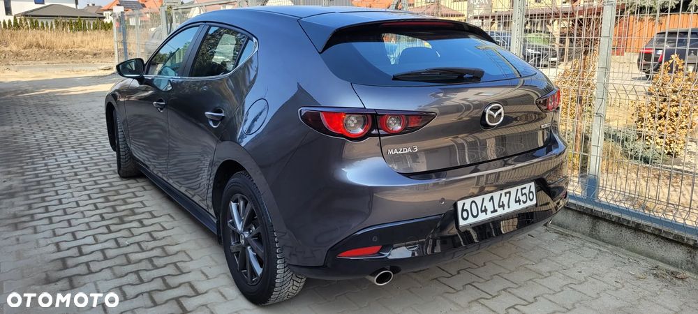 Mazda 3 - 4