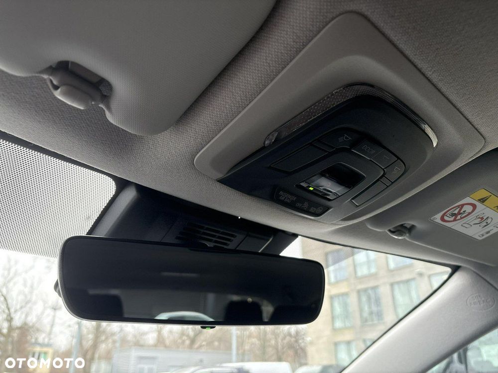 Toyota Corolla 1.5 Style MS - 29