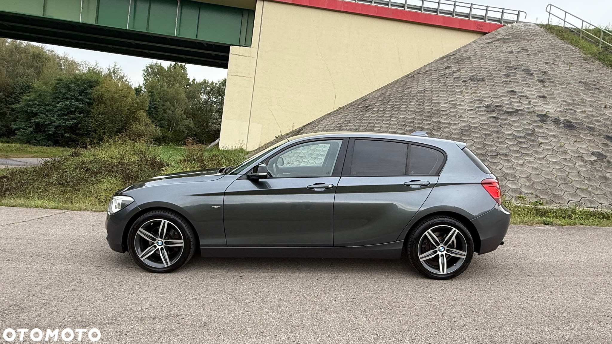 BMW Seria 1 118d xDrive - 5