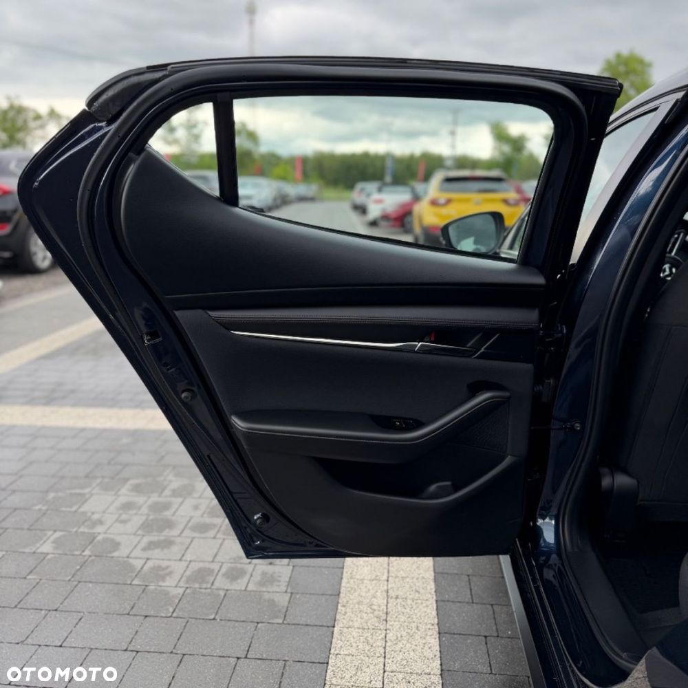 Mazda 3 - 18