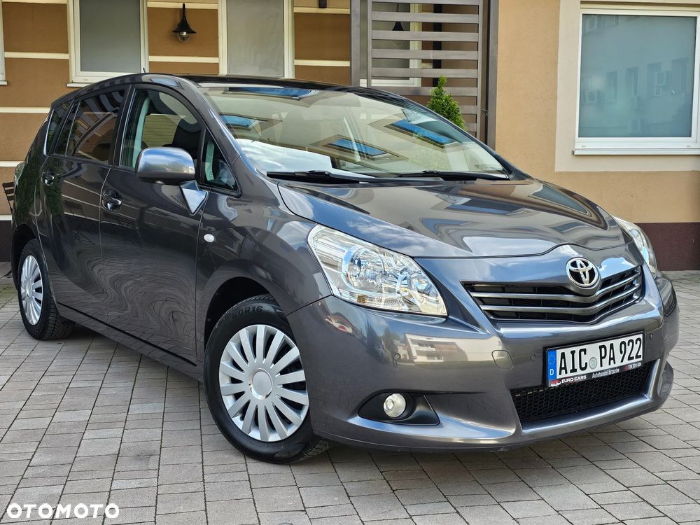 Toyota Verso 1.8 5-Sitzer Comfort - 2