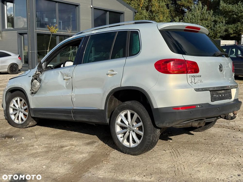 Volkswagen Tiguan - 5