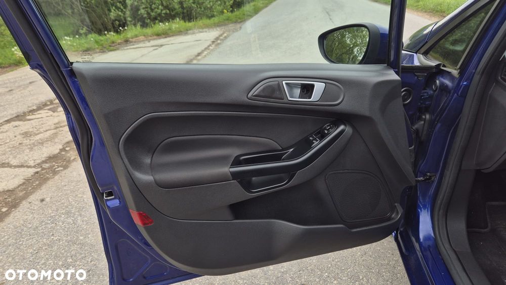 Ford Fiesta 1.25 Titanium EU6 - 14