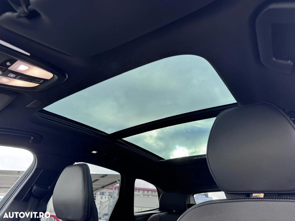 Volvo XC 60 B5 MHEV AT8 AWD Momentum Pro - 34