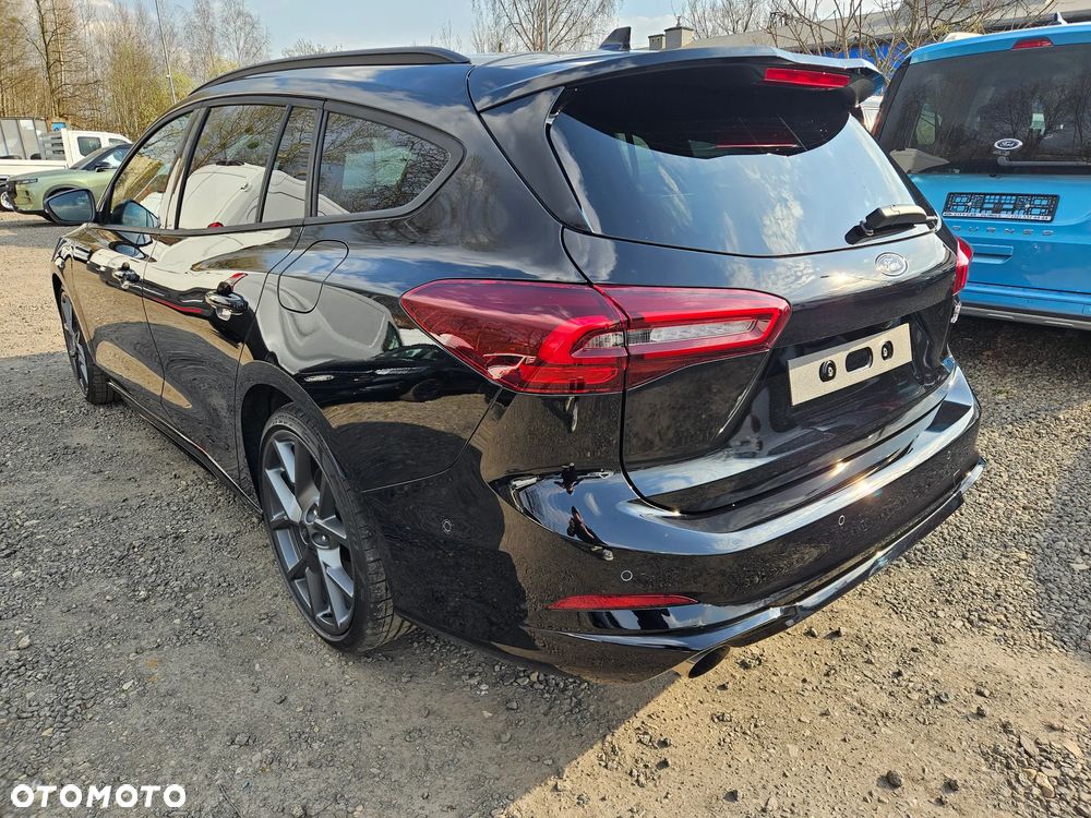 Ford Focus 2.3 EcoBoost ST X - 4