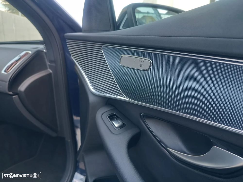 Mercedes-Benz EQC 400 4Matic - 13