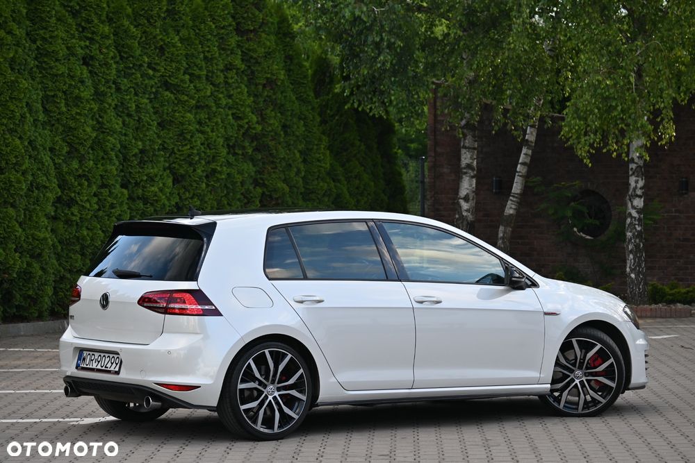 Volkswagen Golf 2.0 TSI BMT GTI Performance DSG - 17