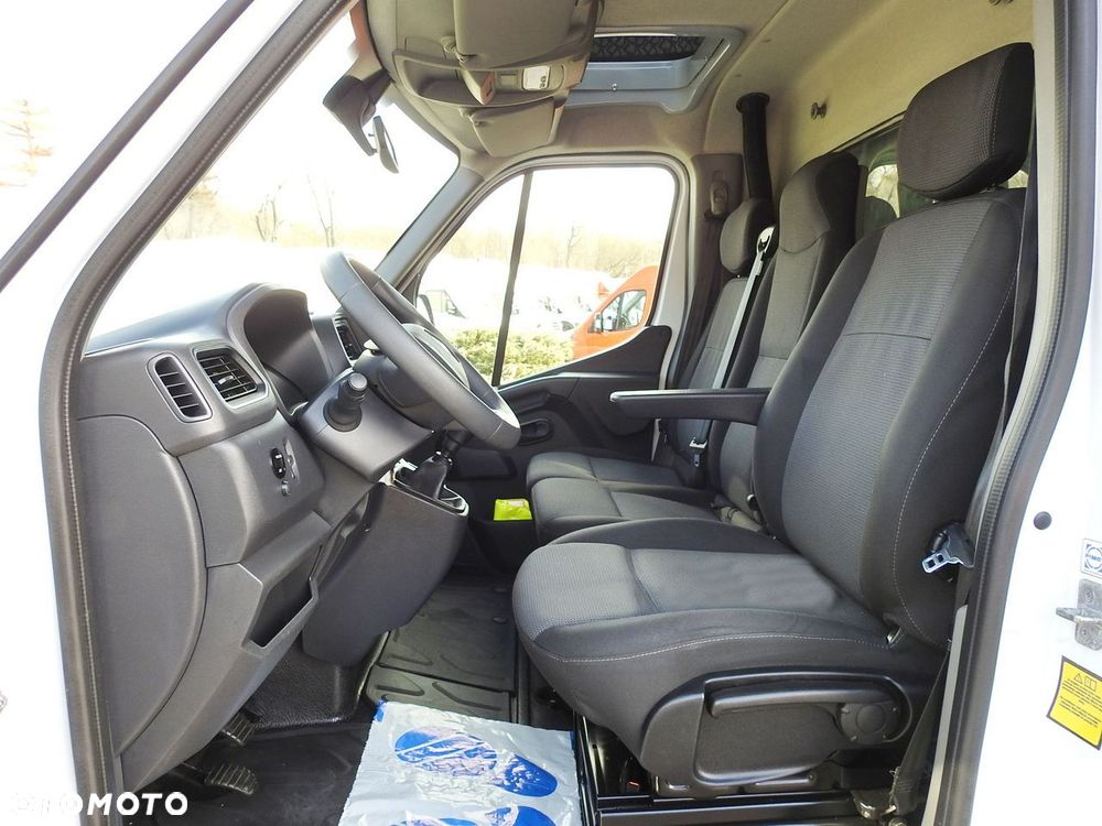 Renault MASTER  PLANDEKA 10 PALET WEBASTO TEMPOMAT LEDY PNEUMATYKA KLIMATYZACJA  165KM - 24