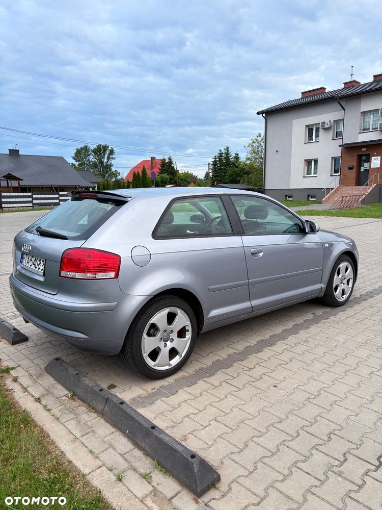 Audi A3 3-drzwiowe 1.6 Ambiente - 5