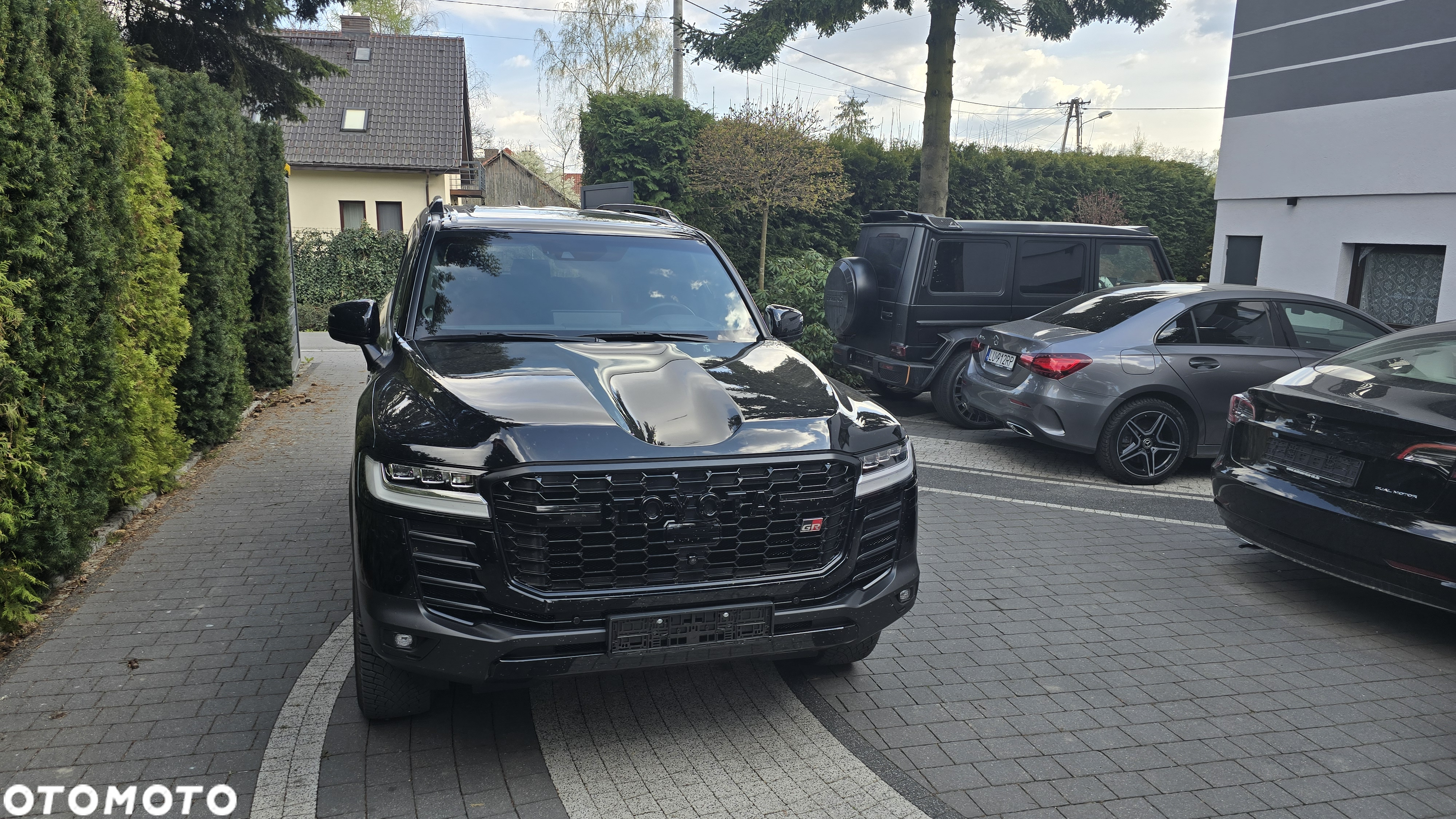Toyota Land Cruiser - 34