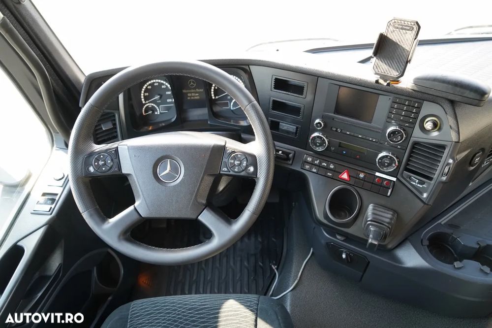 Mercedes-Benz AROCS 3248 / 8X4 / TRIDEM / ȘASIU 8M / DIRECȚIE ȘI PUNȚĂ RIDICABILĂ / RETARDER - 31