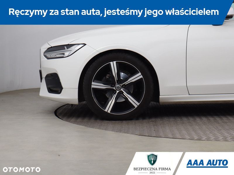 Volvo V90 - 17
