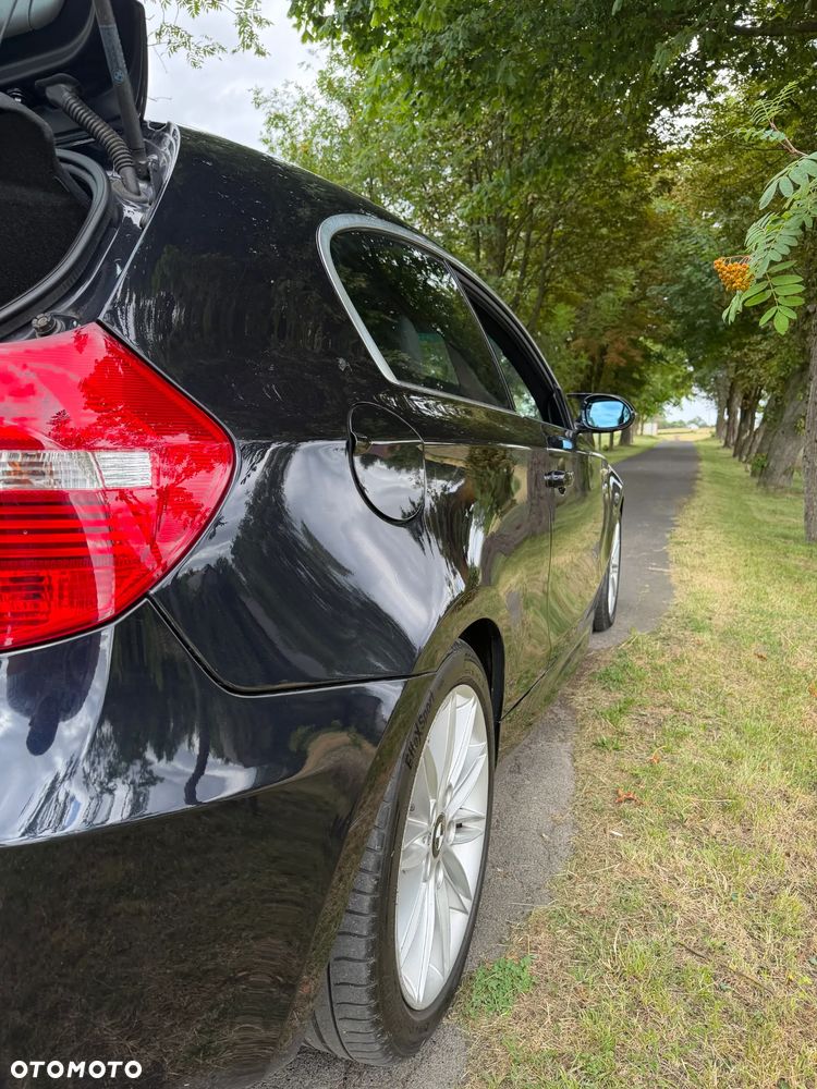 BMW Seria 1 118d - 9