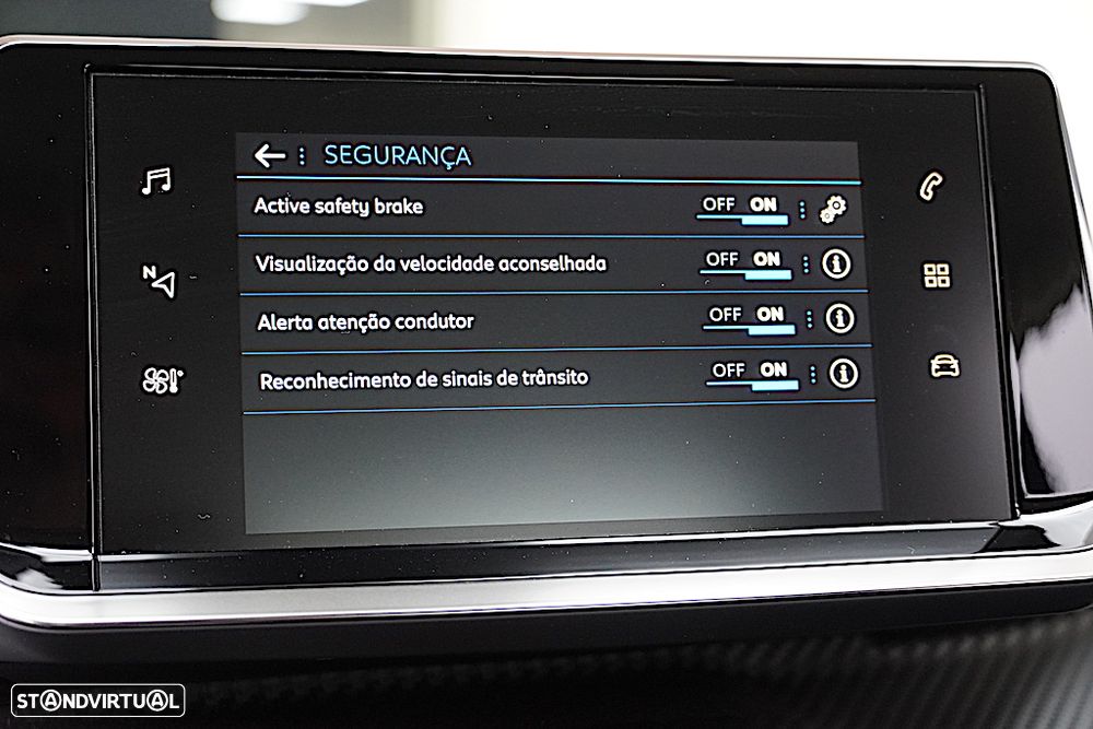 Peugeot 2008 1.5 BlueHDi Active Pack - 38