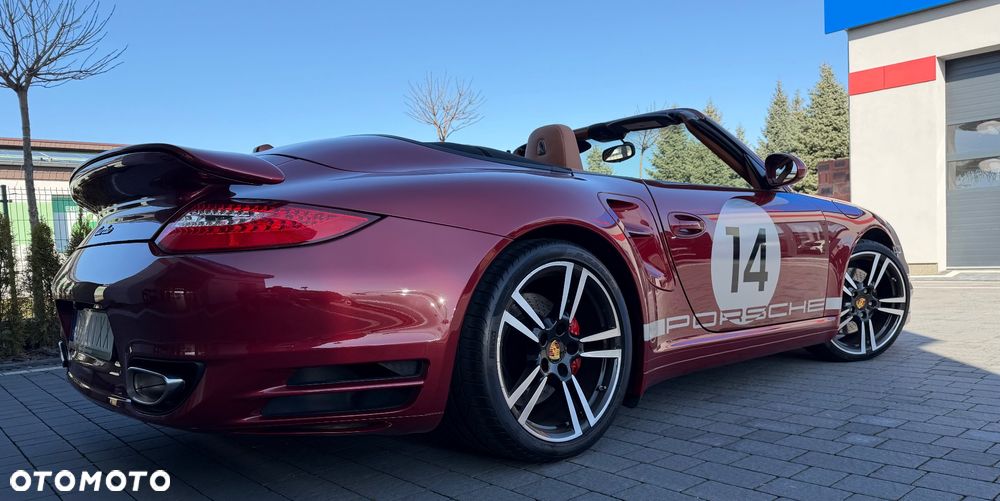 Porsche 911 - 12