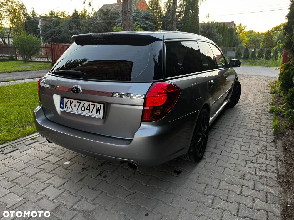 Subaru Legacy 2.5 4WD - 8