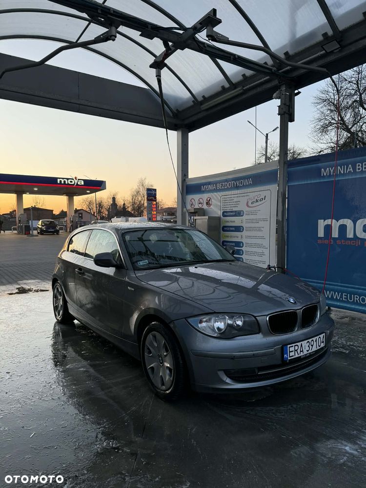 BMW Seria 1 - 2