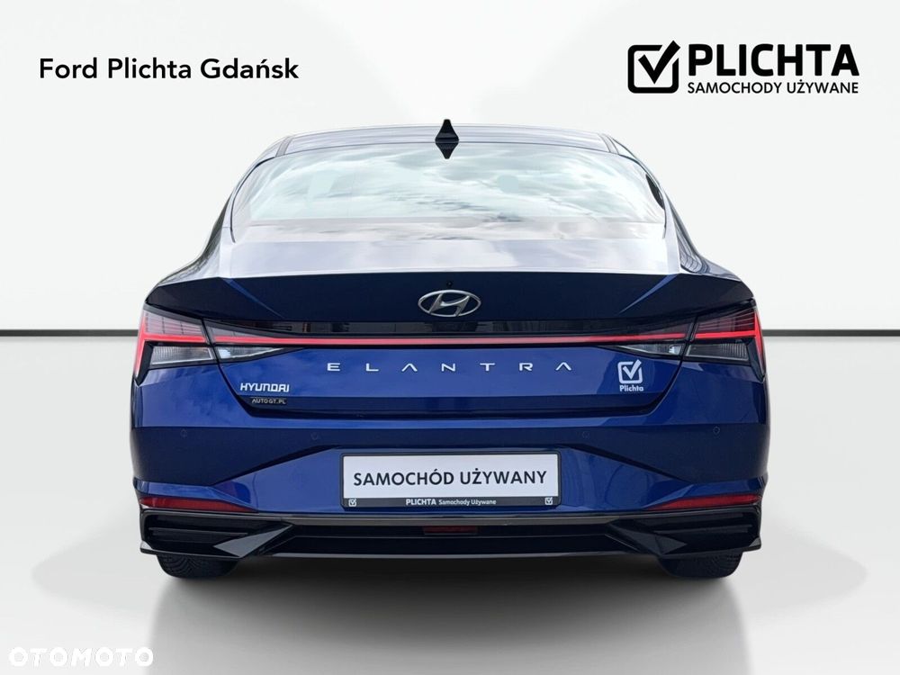 Hyundai Elantra - 6