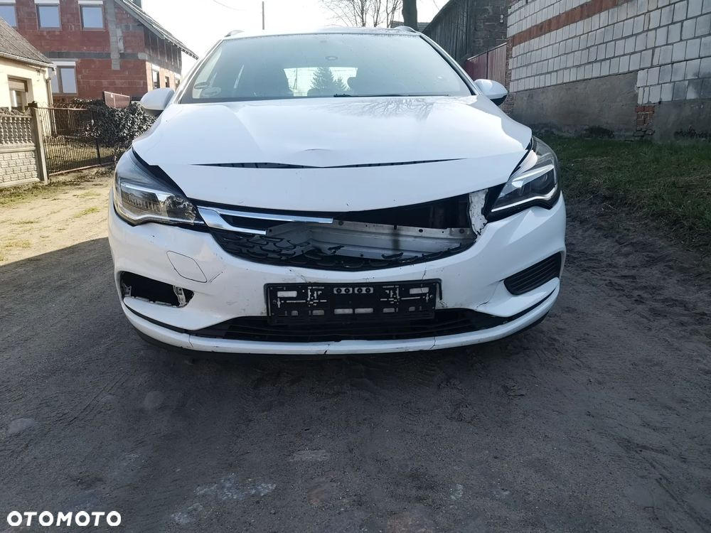 Opel Astra 1.6 D (CDTI) Innovation - 10