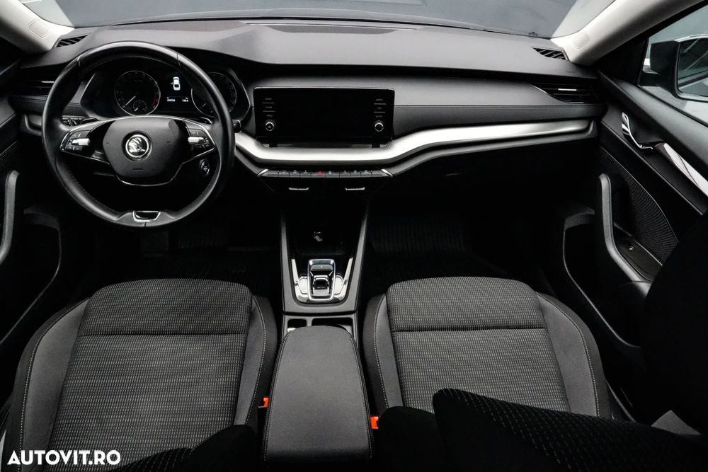 Skoda Octavia 2.0 TDI DSG Style - 7