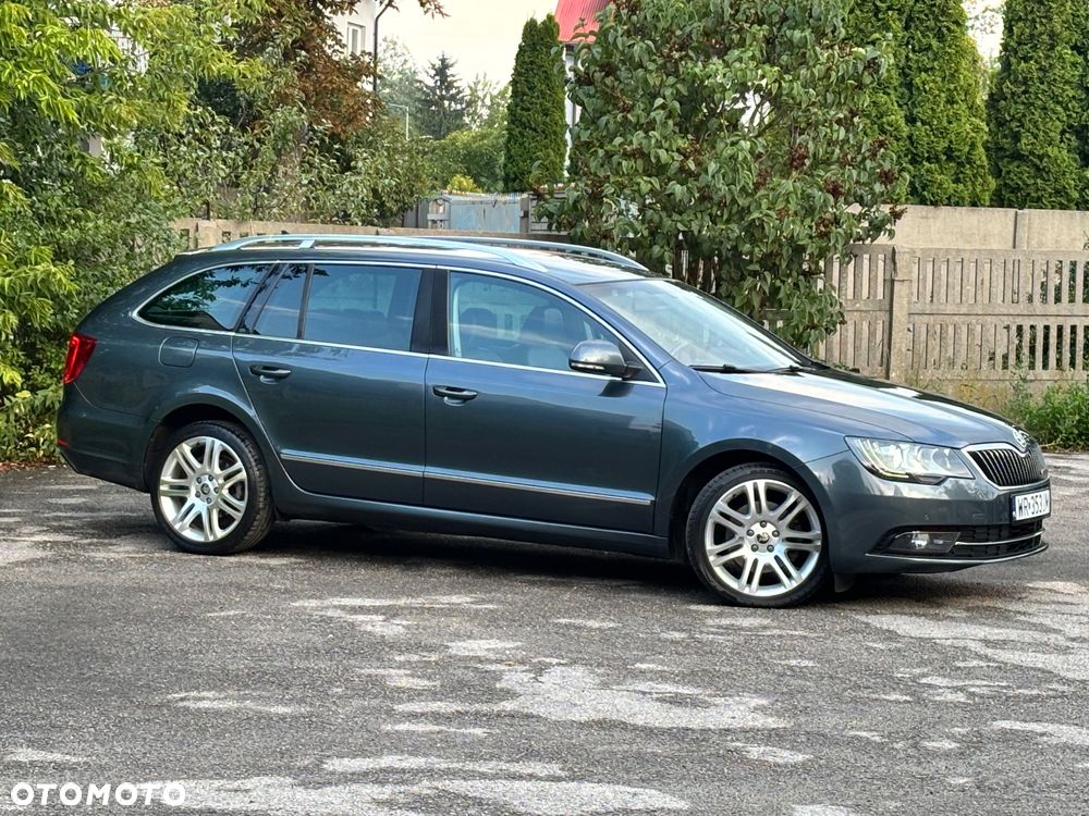 Skoda Superb 1.6 TDI Green tec Exclusive - 12