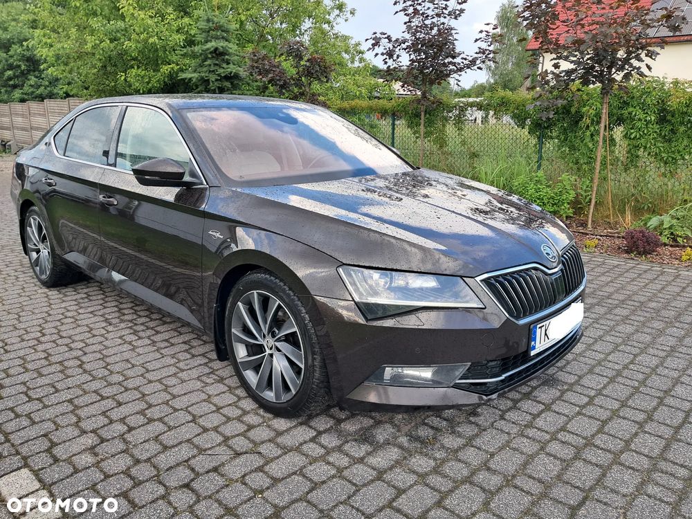 Skoda Superb 2.0 TDI 4x4 L&K DSG - 2
