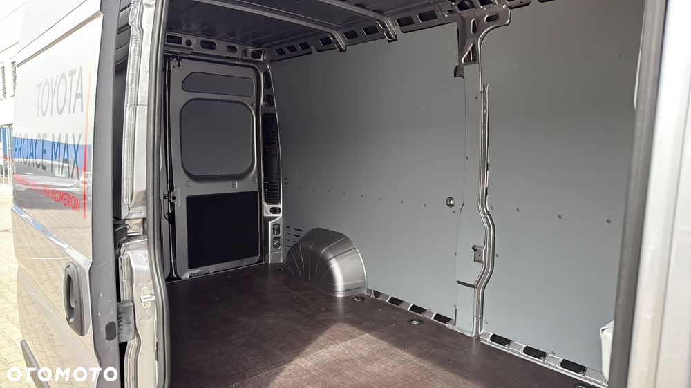 Toyota PROACE MAX - 8