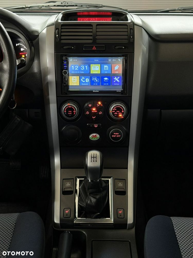 Suzuki Grand Vitara - 16