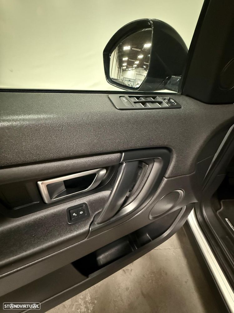 Land Rover Discovery Sport - 14