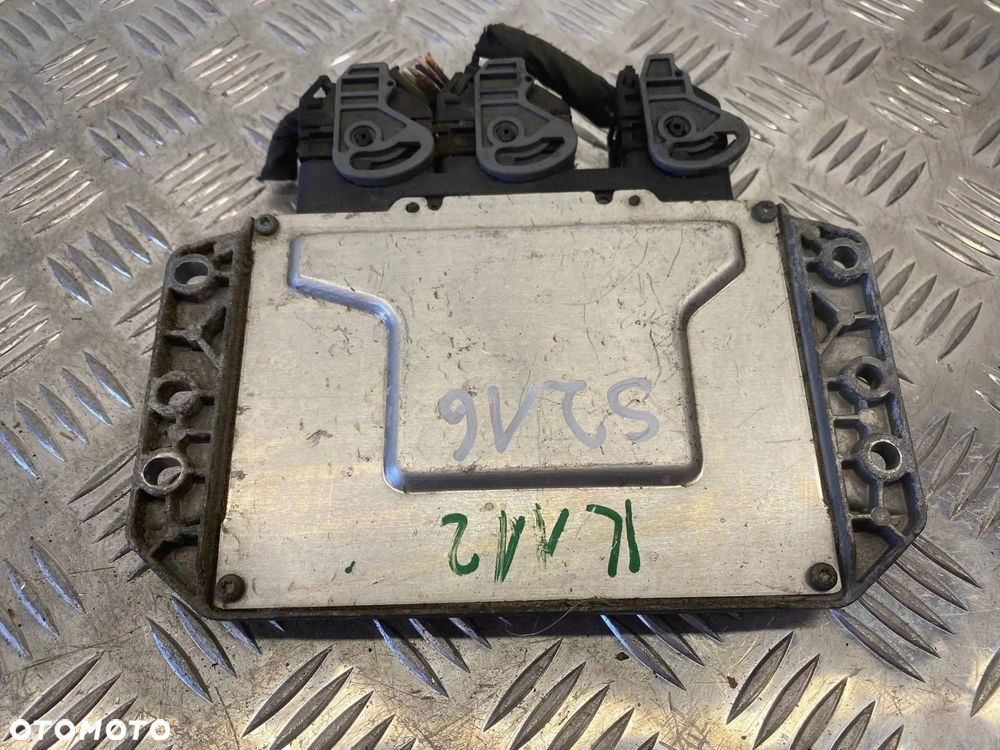 KOMPUTER STEROWNIK SILNIKA RENAULT CLIO III II1.2 16V 8200461733 8200504593 - 7